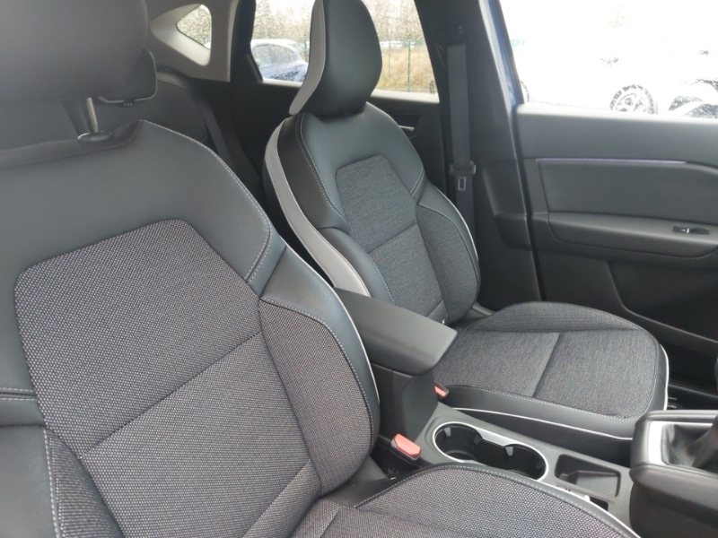 Used Renault Captur 2022 for sale - 76875479: Photo 13