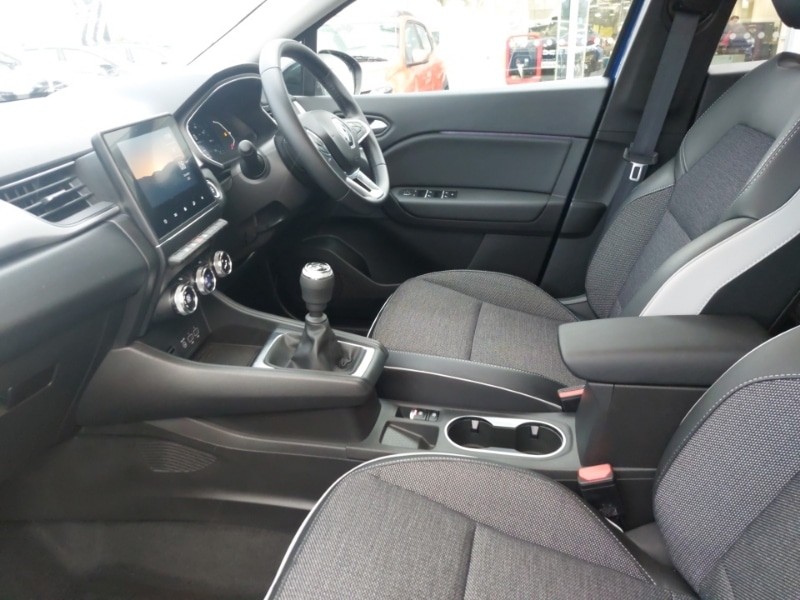 Used Renault Captur 2022 for sale - 76875479: Photo 5