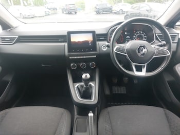 Used Renault Clio 2020 for sale - 78647651: Photo