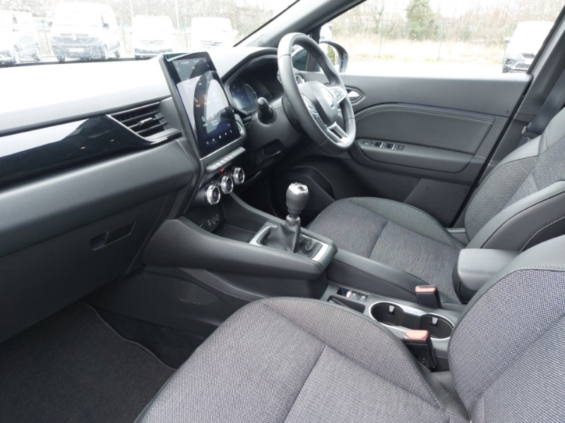 Used Renault Captur 2023 for sale - 77531331: Photo 5