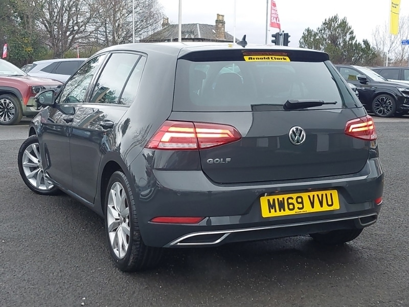 Used Volkswagen Golf 2020 for sale - 77197913: Photo 3