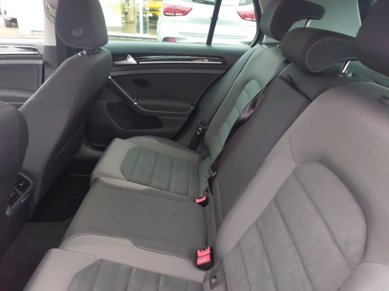 Used Volkswagen Golf 2020 for sale - 77197913: Photo 6