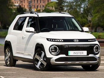 2025 - 85kW 02 49kWh 5dr Auto