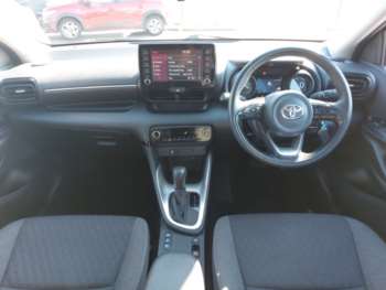 Used Toyota Yaris 2022 for sale - 74241447: Photo