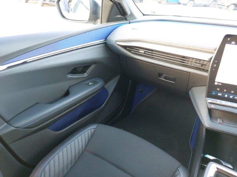 Used Renault Scenic E-Tech 2024 for sale - 76054318: Photo 10