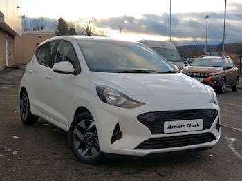 2025 - 1.0 [63] Advance 5dr [Nav]