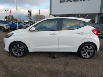 Used Hyundai i10 2025 for sale - 77123222: Photo