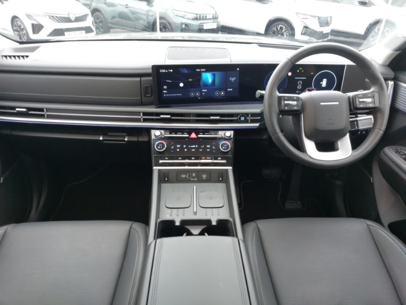 Used Hyundai Santa Fe 2025 for sale - 77596725: Photo 2