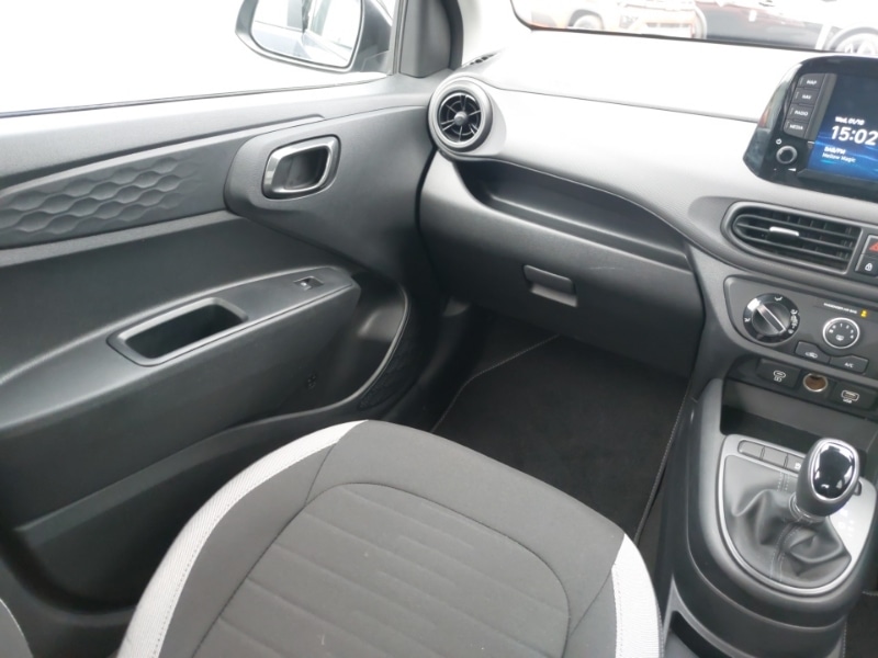 Used Hyundai i10 2024 for sale - 76135117: Photo 10
