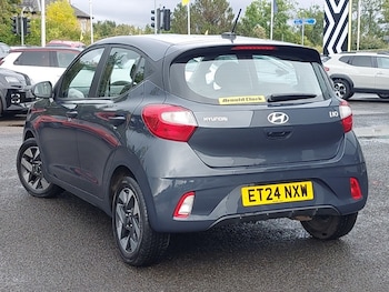 Used Hyundai i10 2024 for sale - 76135117: Photo 3