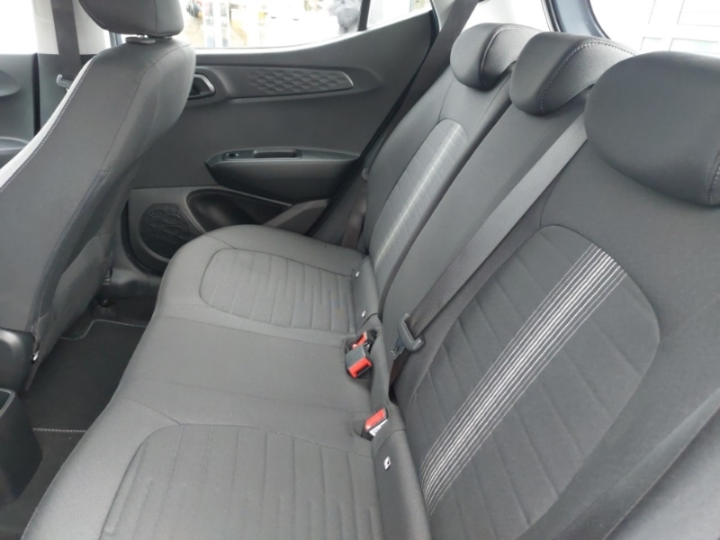 Used Hyundai i10 2024 for sale - 76135117: Photo 6
