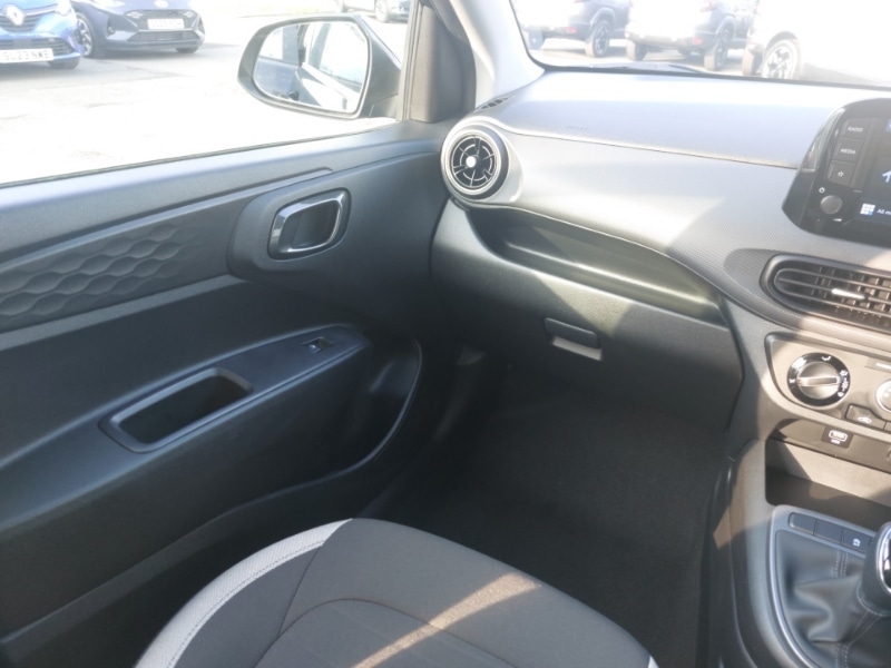 Used Hyundai i10 2022 for sale - 77751599: Photo 10