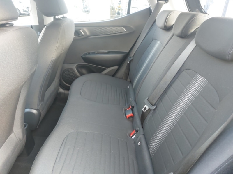 Used Hyundai i10 2022 for sale - 77751599: Photo 6