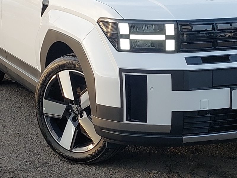 Used Hyundai Santa Fe 2025 for sale - 77600770: Photo 9