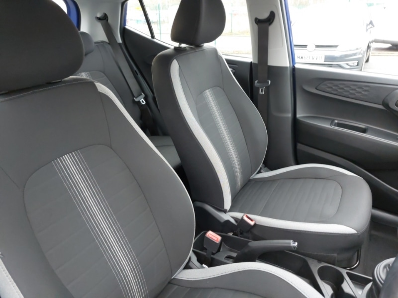 Used Hyundai i10 2023 for sale - 77299687: Photo 13