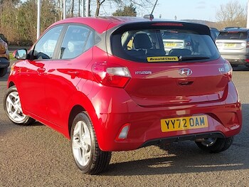 Used Hyundai i10 2023 for sale - 77736368: Photo
