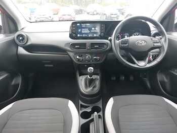 Used Hyundai i10 2023 for sale - 76566974: Photo