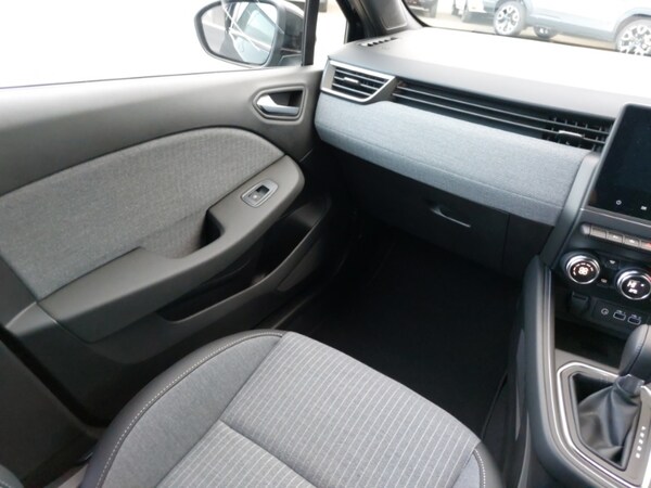 Used Renault Clio 2025 for sale - 76208538: Photo 10