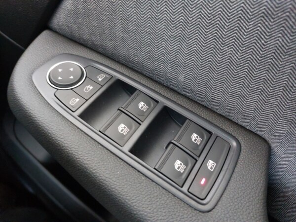 Used Renault Clio 2025 for sale - 76208538: Photo 17