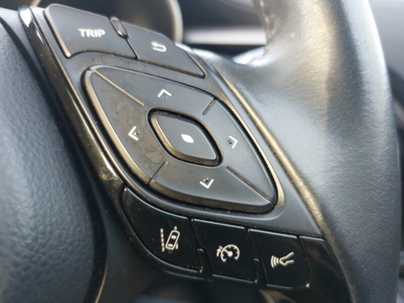 Used Toyota C-HR 2020 for sale - 77644179: Photo 17