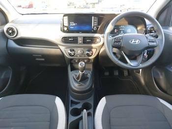 Used Hyundai i10 2025 for sale - 77123205: Photo