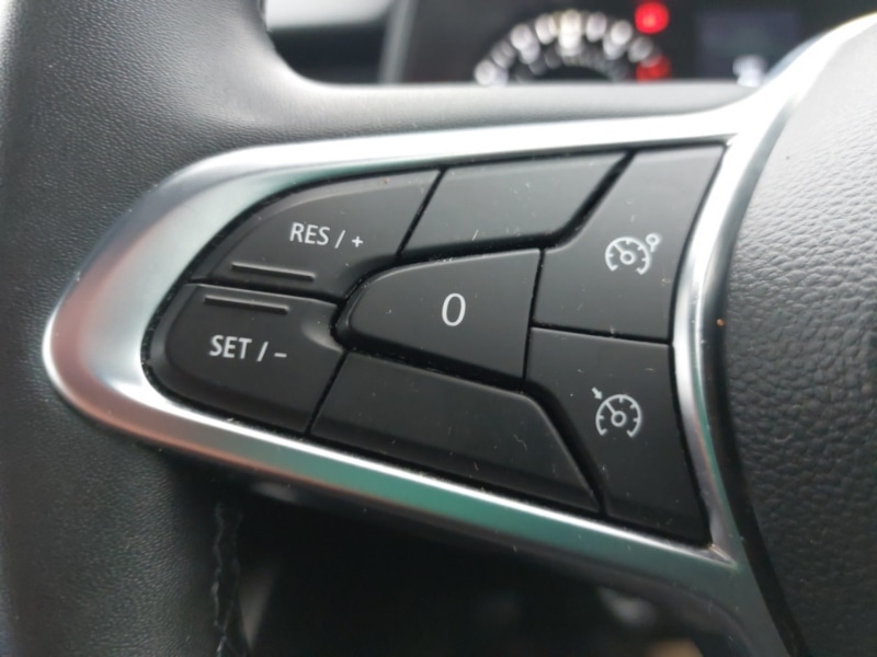 Used Renault Clio 2022 for sale - 76511458: Photo 18