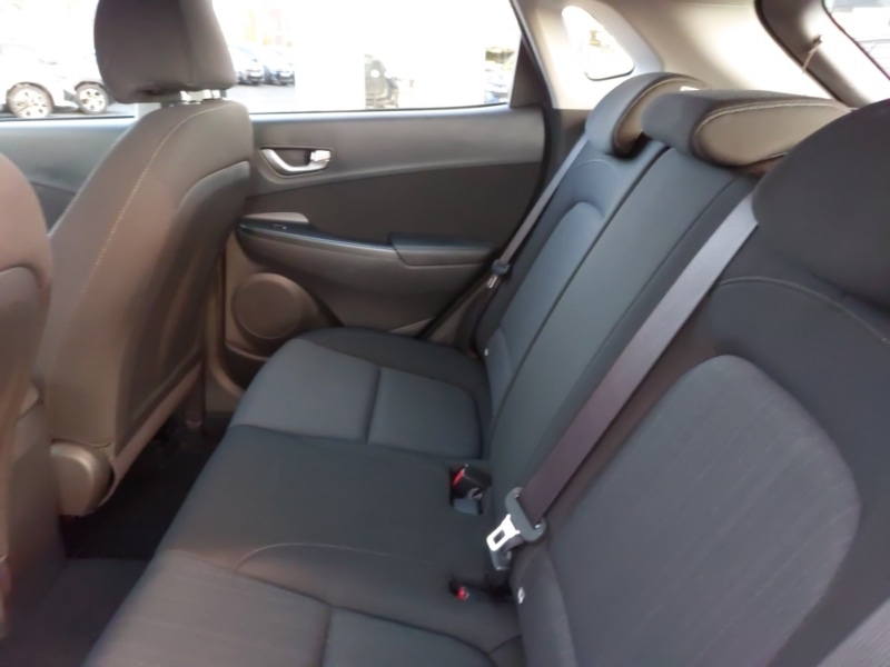 Used Hyundai KONA 2021 for sale - 76397559: Photo 6