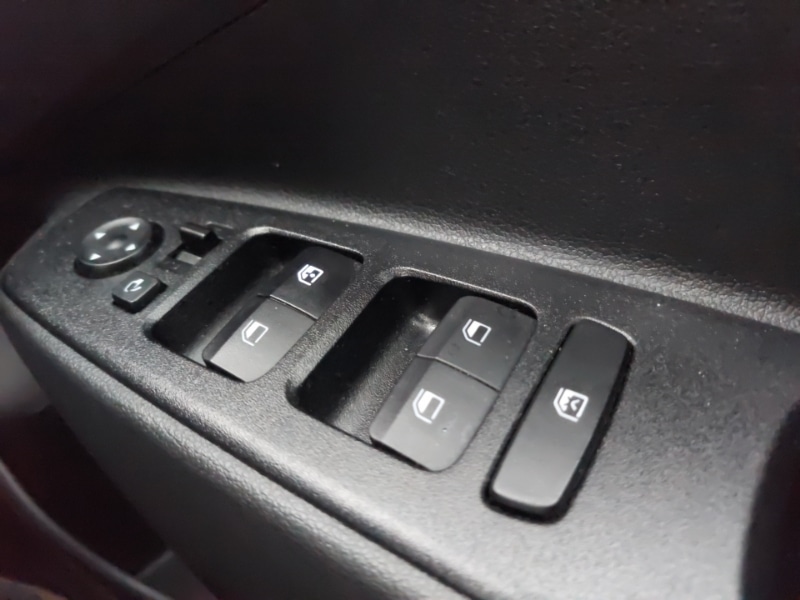 Used Hyundai i10 2023 for sale - 76511459: Photo 19