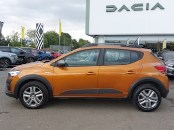 Used Dacia Sandero Stepway 2023 for sale - 79517305: Photo
