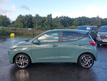 Used Hyundai i10 2024 for sale - 79772975: Photo