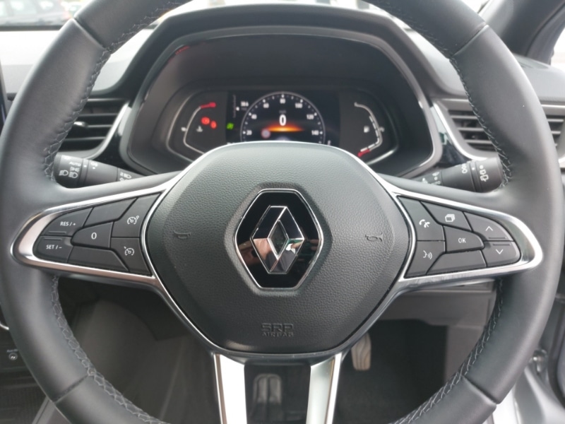 Used Renault Captur 2023 for sale - 78126411: Photo 17