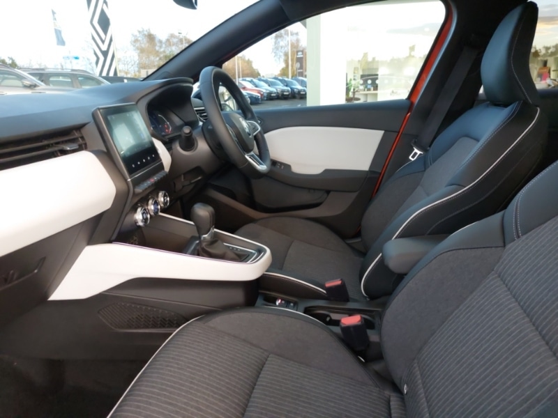 Used Renault Clio 2022 for sale - 77024694: Photo 5