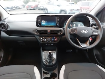 Used Hyundai i10 2025 for sale - 77458152: Photo