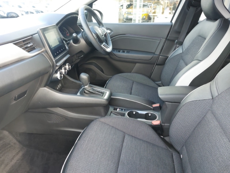 Used Renault Captur 2024 for sale - 77922661: Photo 5