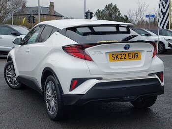 Used Toyota C-HR 2022 for sale - 77669581: Photo