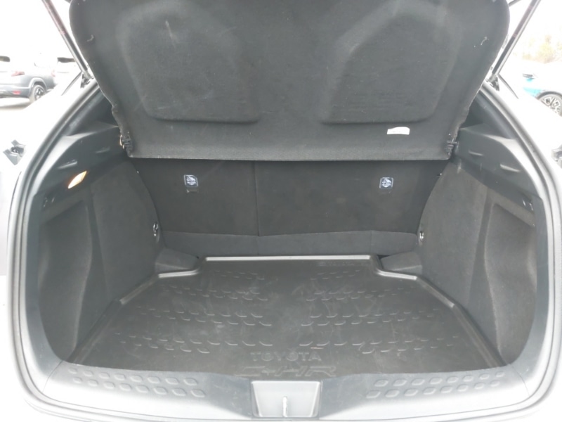 Used Toyota C-HR 2022 for sale - 77669581: Photo 8