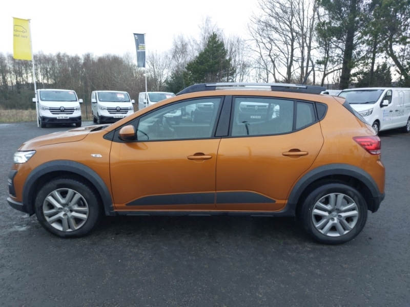 Used Dacia Sandero Stepway 2022 for sale - 77573347: Photo 2
