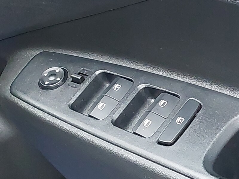 Used Hyundai i10 2023 for sale - 77366477: Photo 13