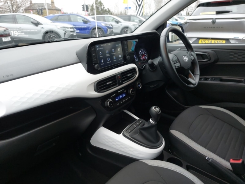 Used Hyundai i10 2023 for sale - 77366477: Photo 5