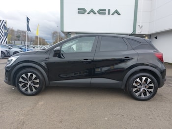 Used Renault Captur 2023 for sale - 78211294: Photo