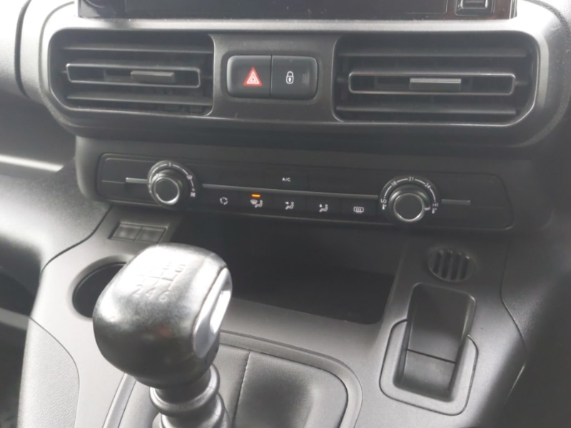 Used Vauxhall Combo Life 2020 for sale - 76947597: Photo 18