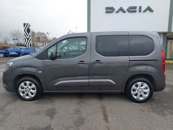 Used Vauxhall Combo Life 2020 for sale - 76947597: Photo