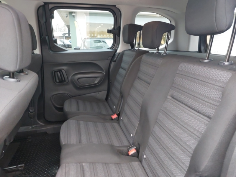 Used Vauxhall Combo Life 2020 for sale - 76947597: Photo 6