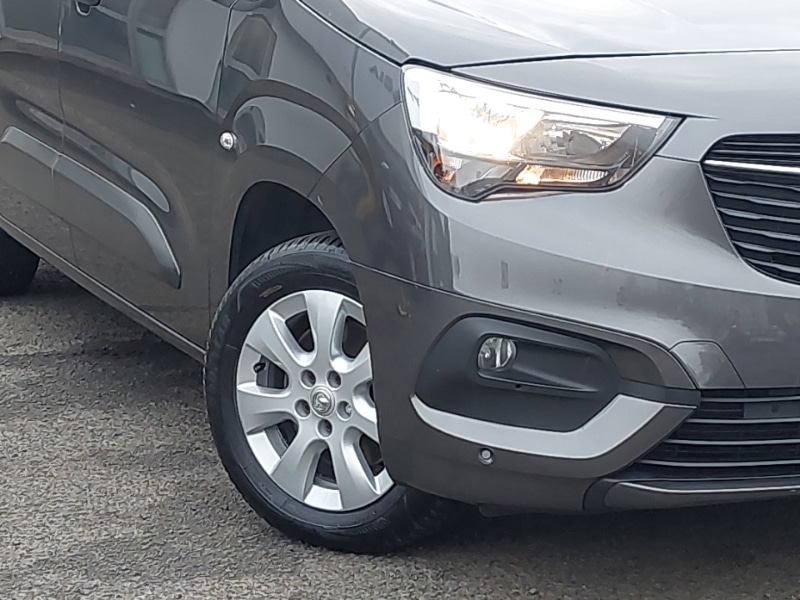 Used Vauxhall Combo Life 2020 for sale - 76947597: Photo 9