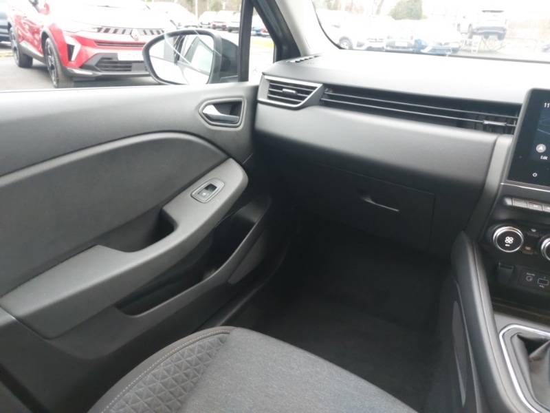 Used Renault Clio 2023 for sale - 77823069: Photo 10