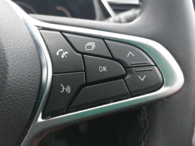 Used Renault Clio 2023 for sale - 77823069: Photo 18