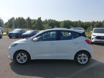 Used Hyundai i10 2021 for sale - 75576455: Photo
