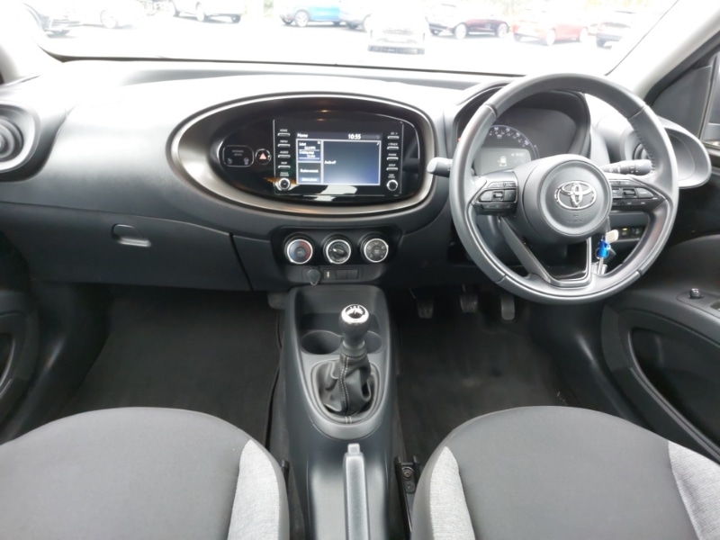 Used Toyota Aygo X 2022 for sale - 76199088: Photo 2
