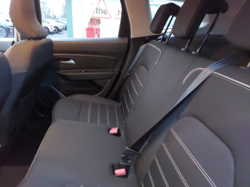 Used Dacia Duster 2022 for sale - 77343336: Photo 6