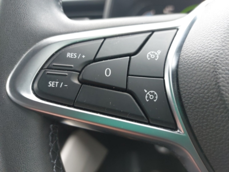 Used Renault Clio 2022 for sale - 76369738: Photo 19